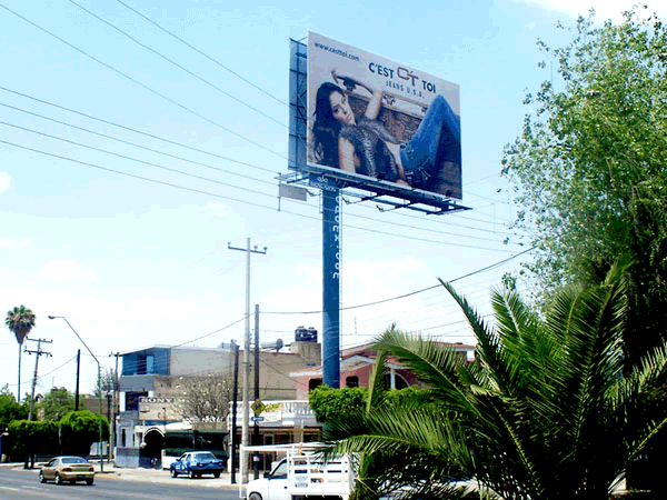 Publicidad Exterior Guadalajara Jeans CToi